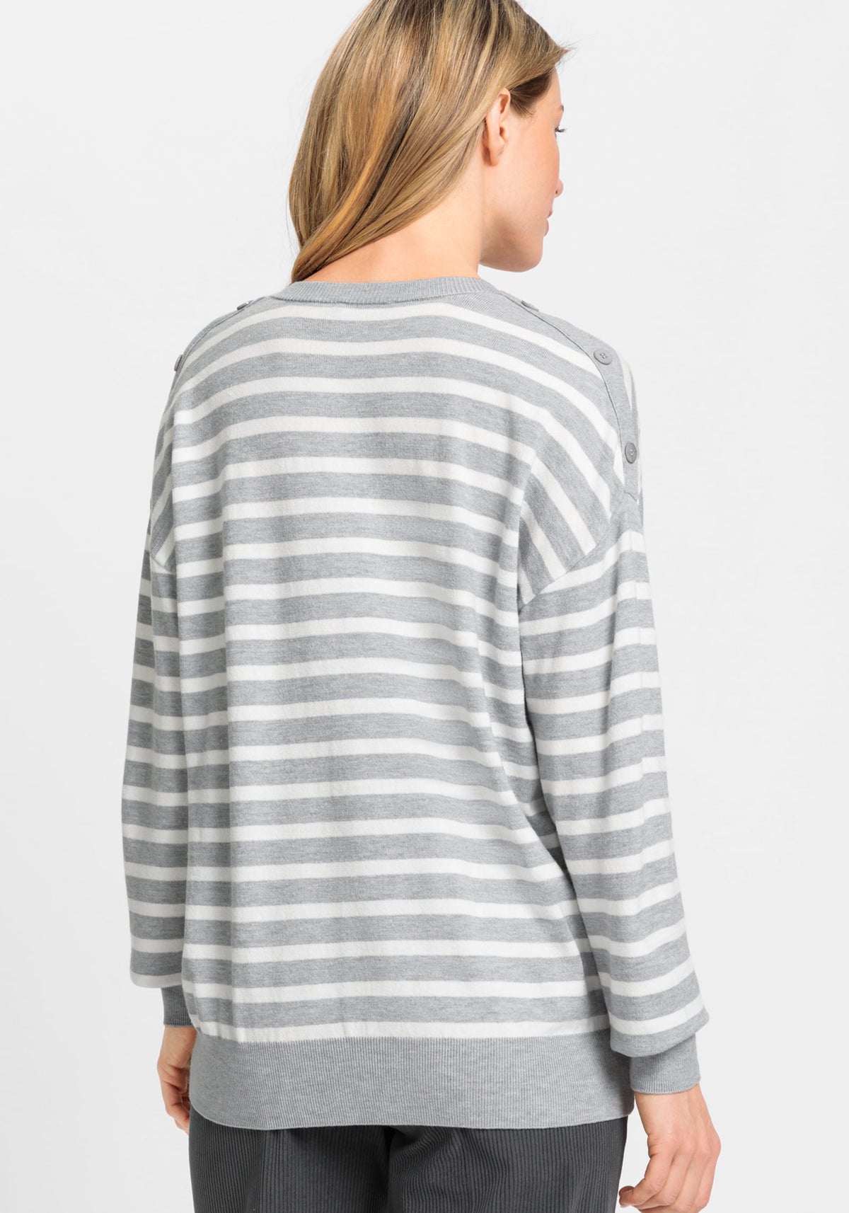 Long Sleeve Striped V-Neck Pullover