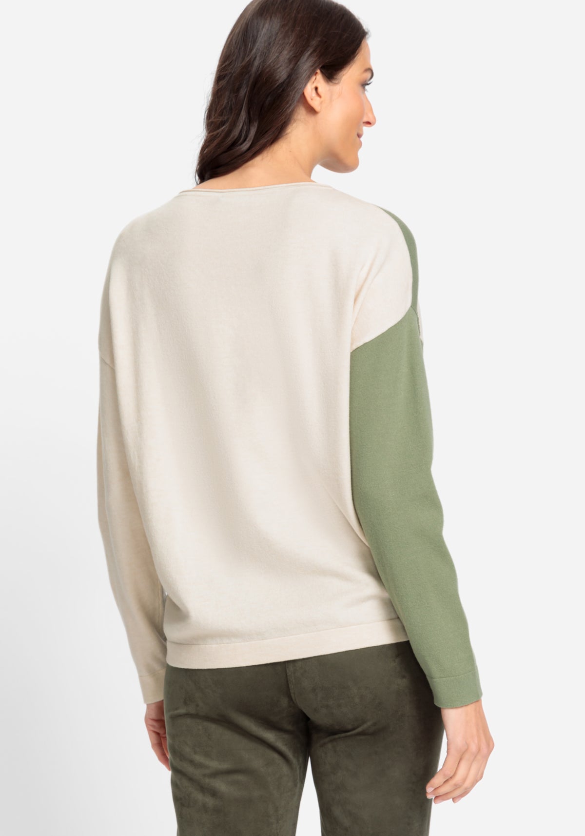 Asymmetric Graphic Pullover