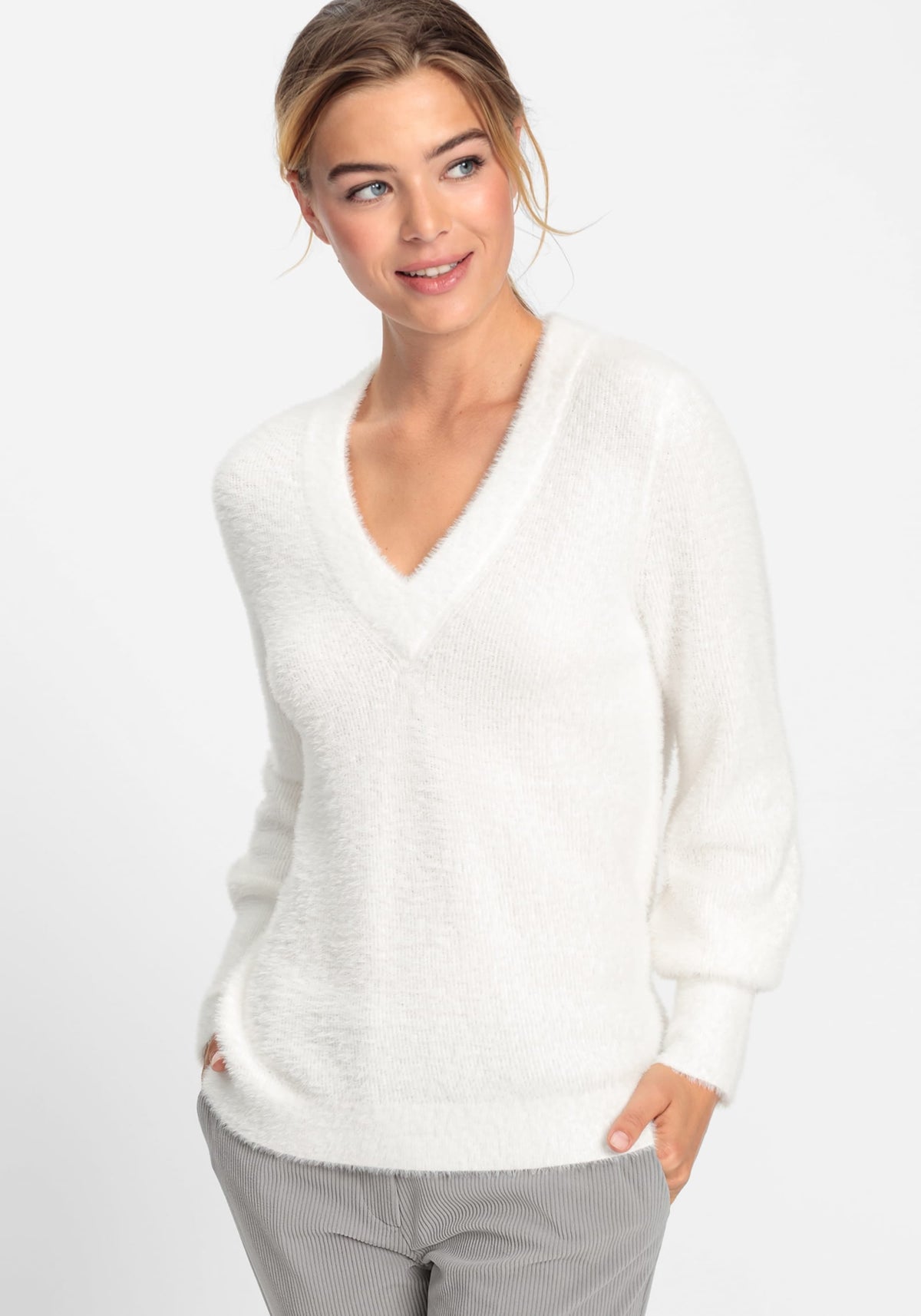 Feather Yarn Sweater