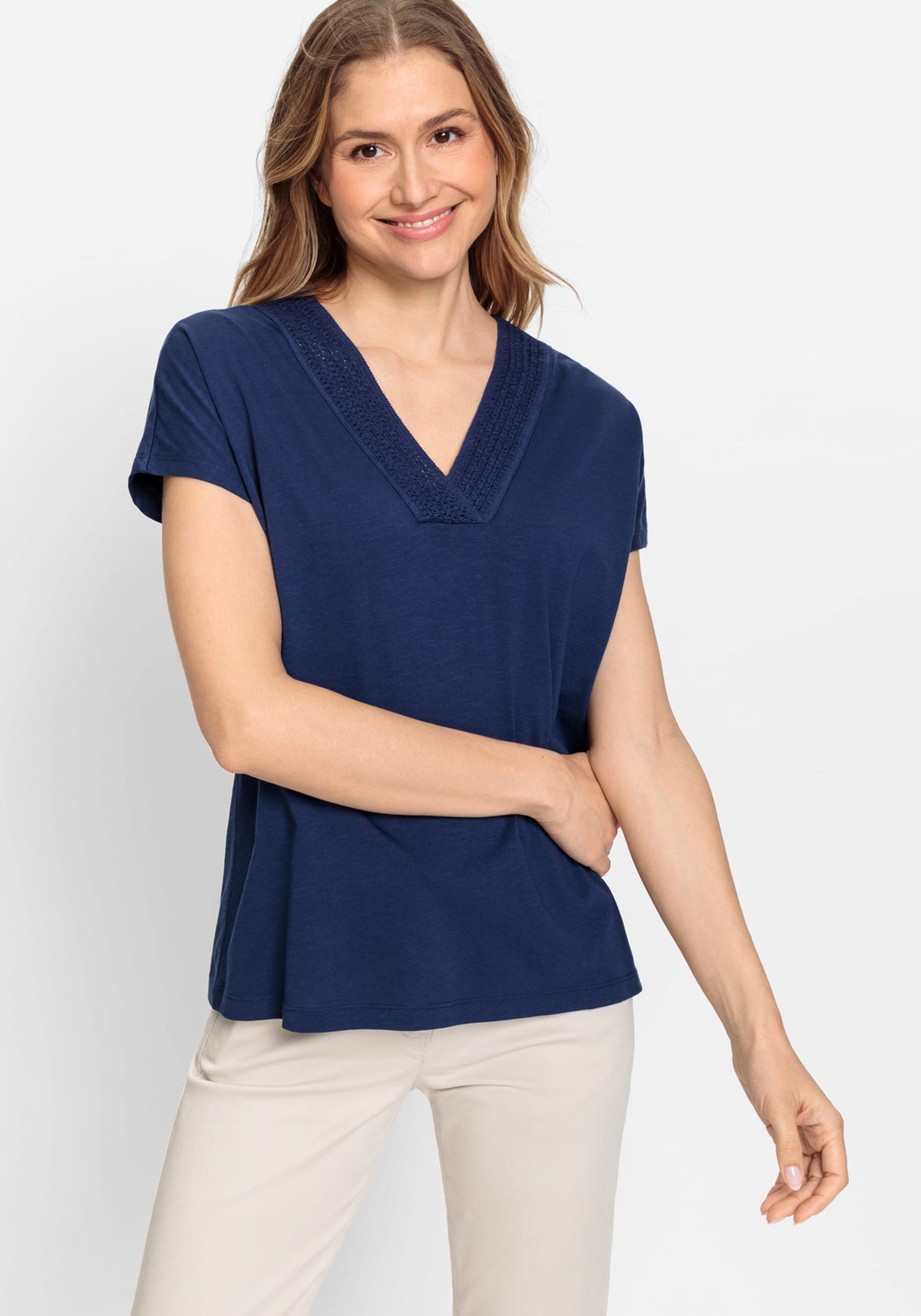 100% Cotton Short Sleeve T-Shirt with Embroidered Neckline