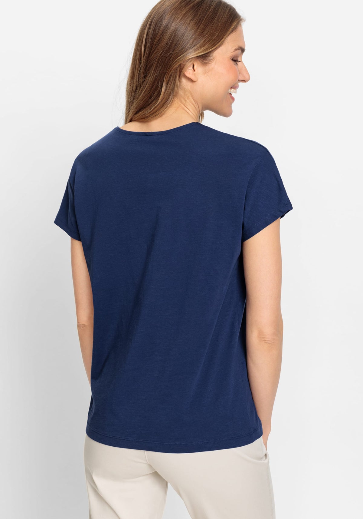 100% Cotton Short Sleeve T-Shirt with Embroidered Neckline