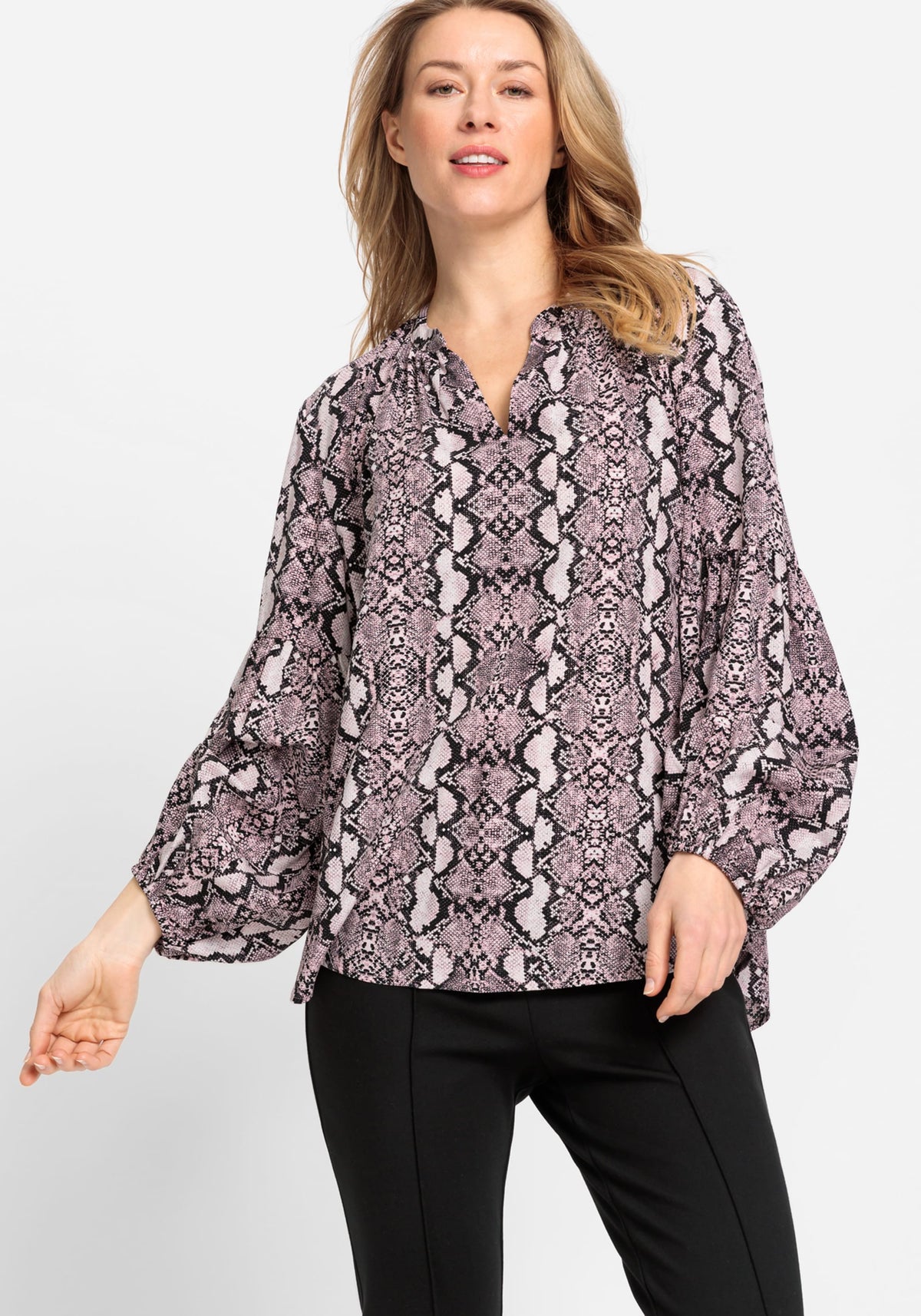 Long Sleeve Snake Print Blouse