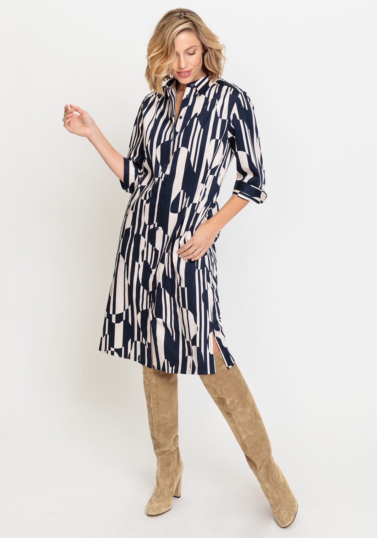 3/4 Sleeve Modern Graphic Shirt Dress