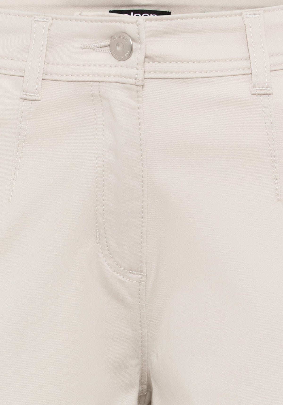 Lisa Fit Straight Leg Cropped Pant