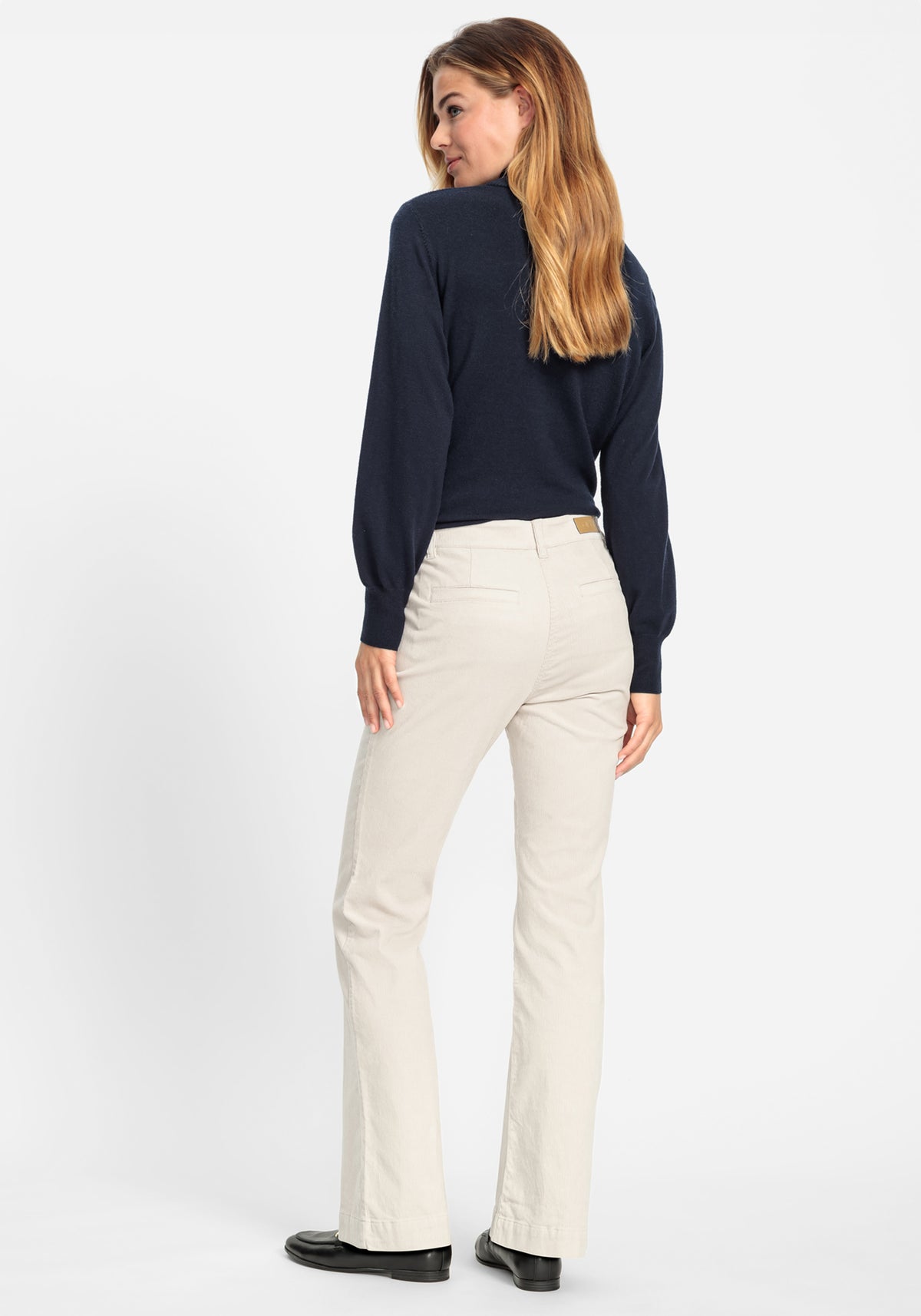 Mona Fit Bootcut Micro Cord Pant