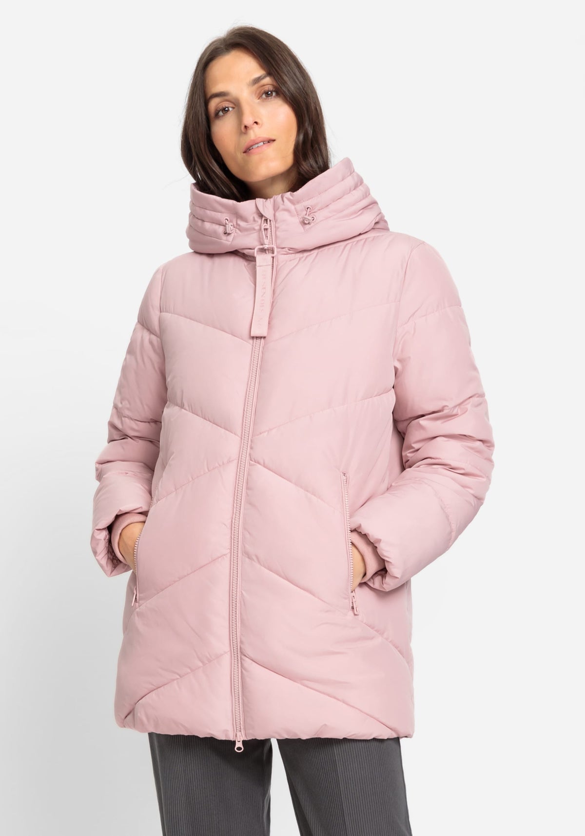 Manteau bouffant à capuche